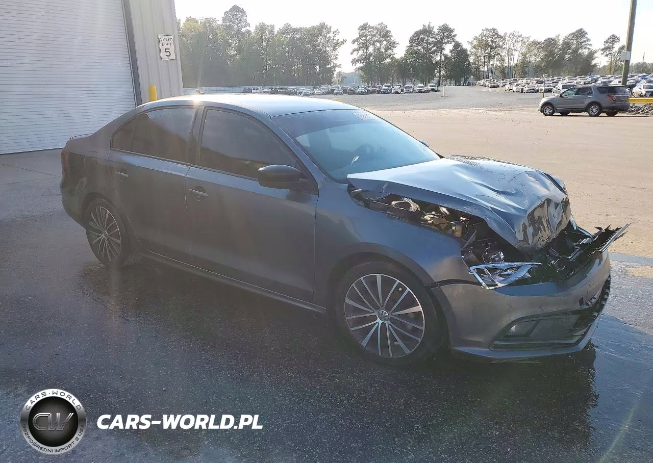 2016 Volkswagen Jetta Sport VIN:3VWD17AJ3GM227878 - 4