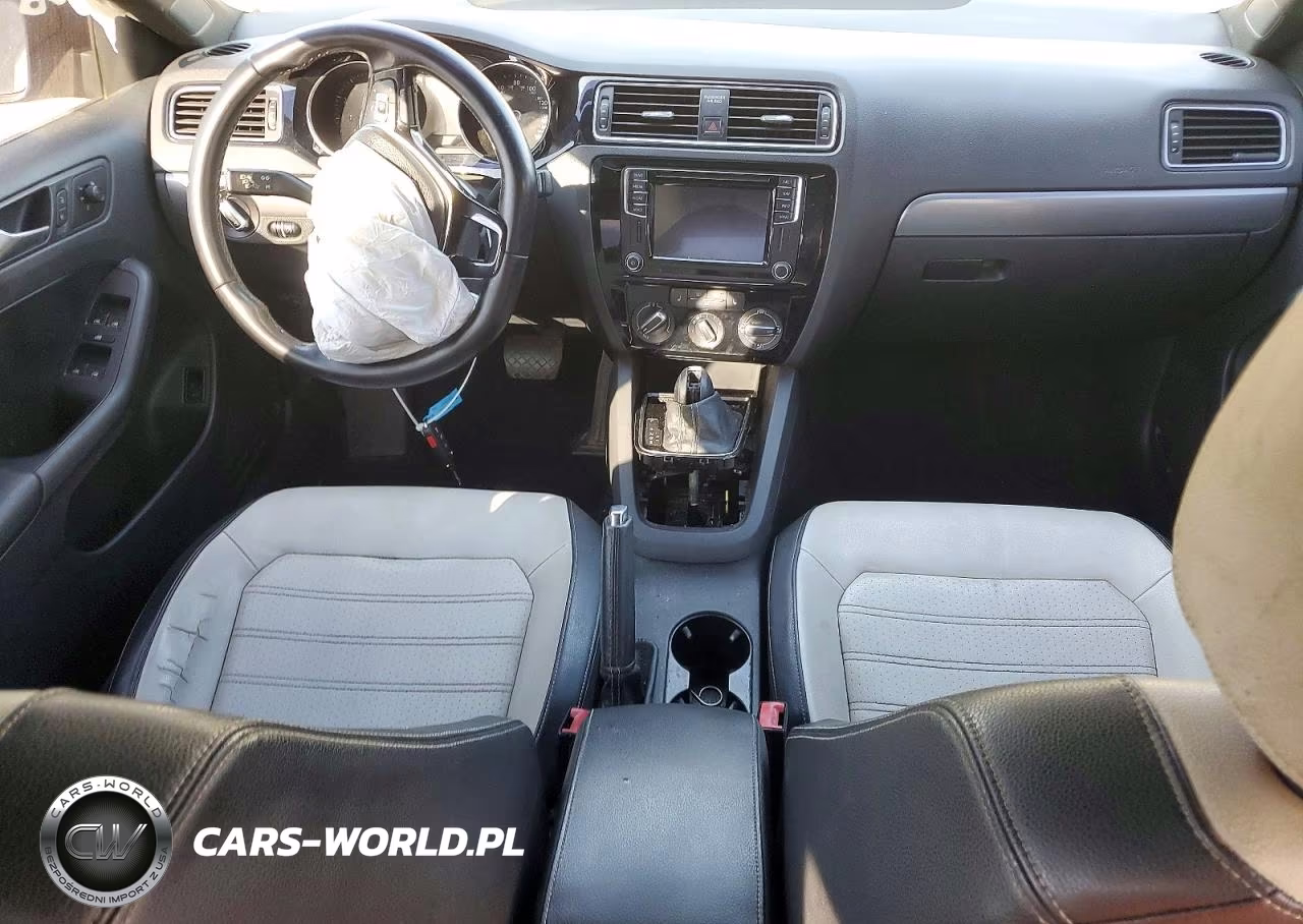 2016 Volkswagen Jetta Sport VIN:3VWD17AJ3GM227878 - 8