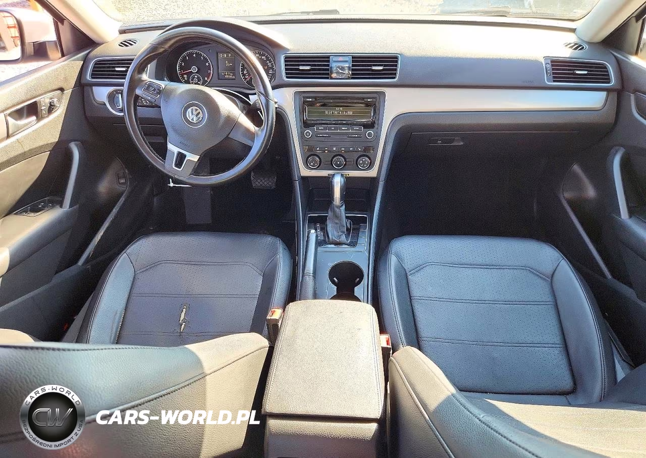 2015 Volkswagen Passat S VIN:1VWAT7A32FC074523 - 8