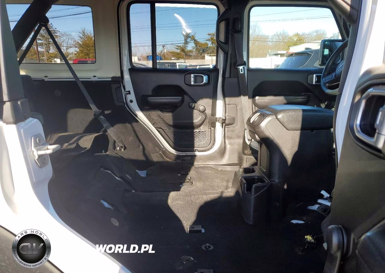 2019 Jeep Wrangler Unlimited Sport VIN:1C4HJXDGXKW644136 - 11
