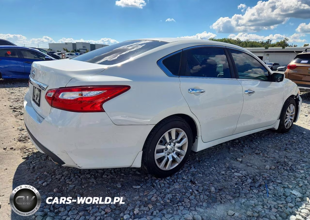 2016 Nissan Altima 2.5 S VIN:1N4AL3AP2GN389381 - 3