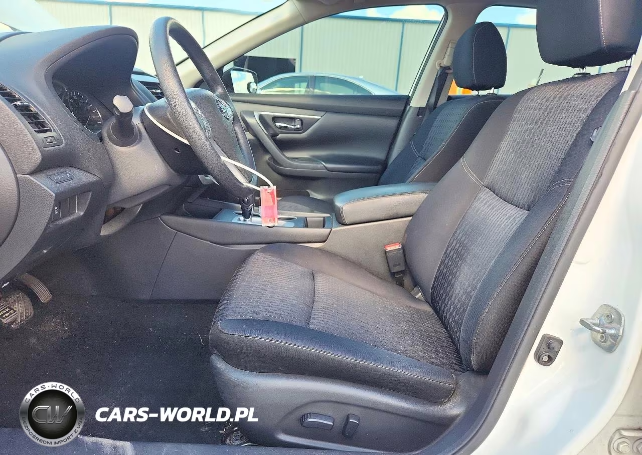 2016 Nissan Altima 2.5 S VIN:1N4AL3AP2GN389381 - 7