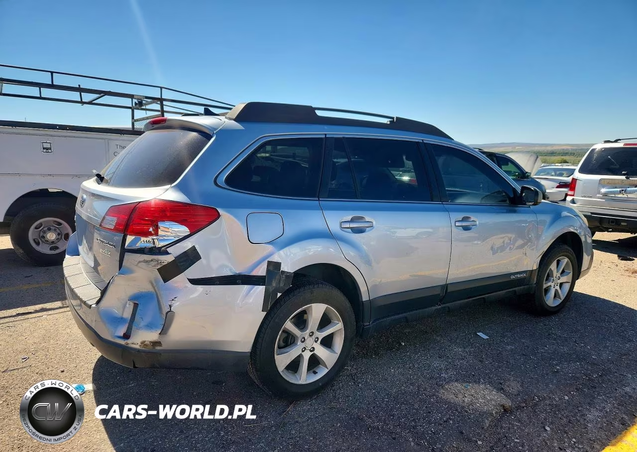 2014 Subaru Outback 2.5I Premium VIN:4S4BRBCCXE3281242 - 3