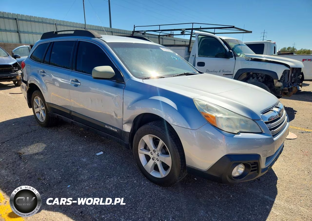 2014 Subaru Outback 2.5I Premium VIN:4S4BRBCCXE3281242 - 4
