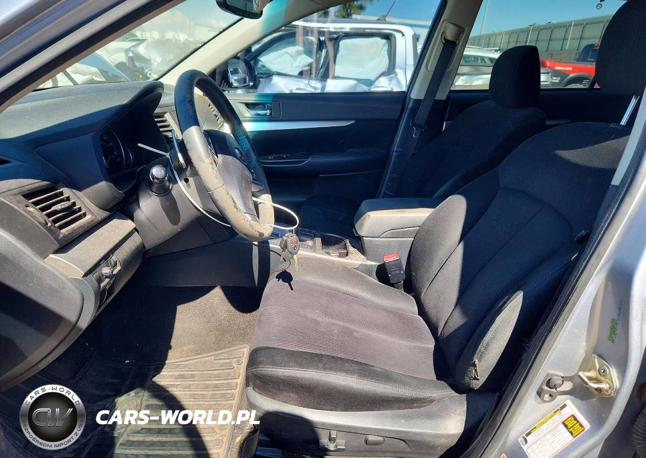 2014 Subaru Outback 2.5I Premium VIN:4S4BRBCCXE3281242 - 7
