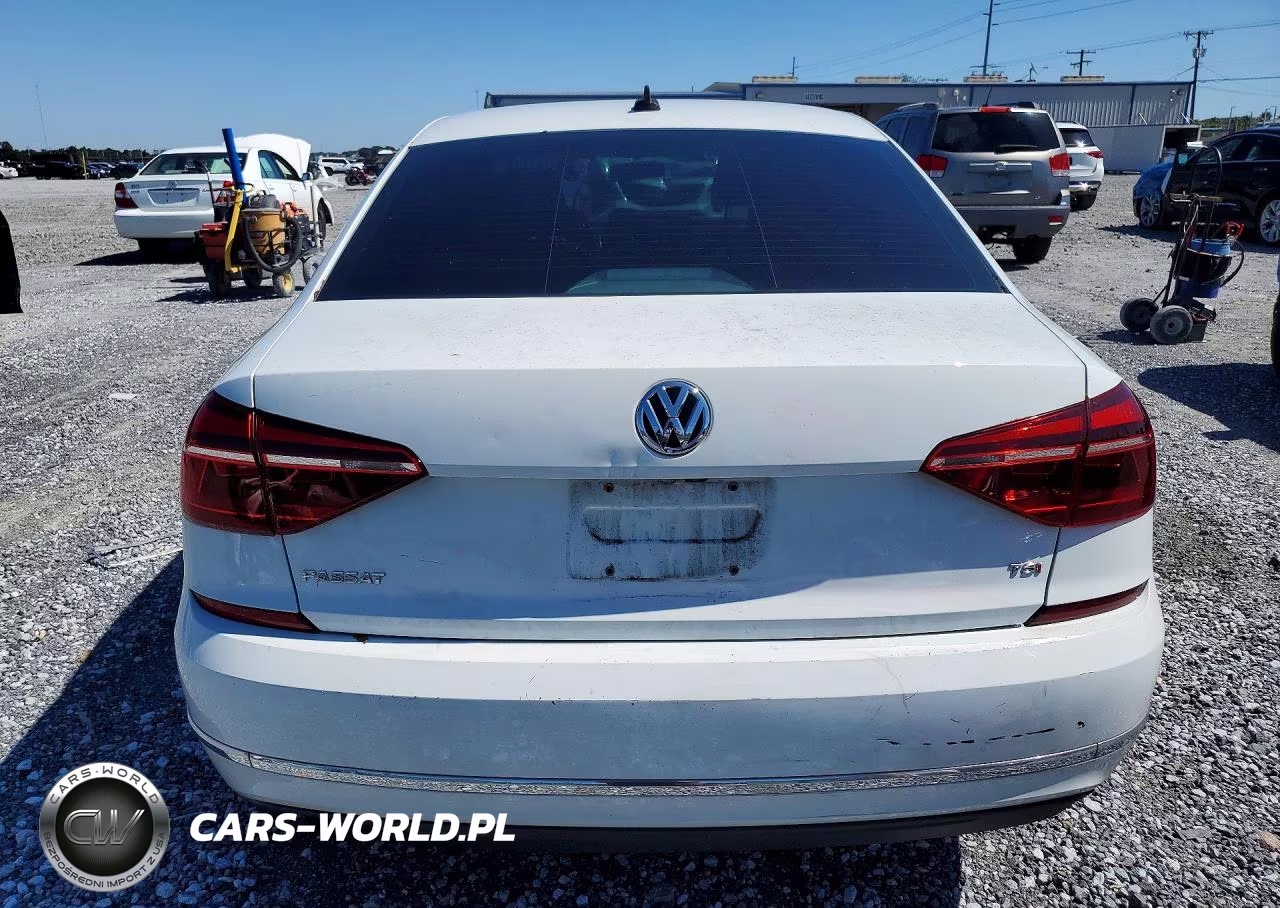 2019 Volkswagen Passat Wolfsburg VIN:1VWLA7A37KC005707 - 6