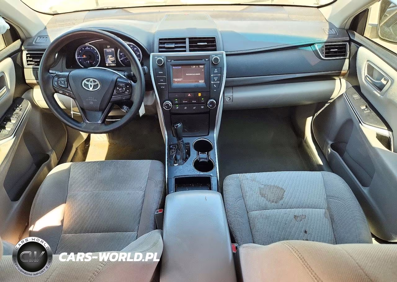 2017 Toyota Camry Le VIN:4T1BF1FK5HU703082 - 8