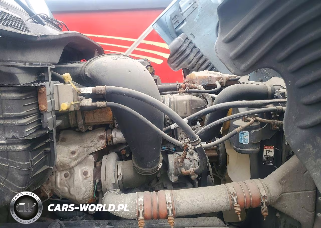 2016 Freightliner Cascadia 125 Semi Truck VIN:3AKJGLD54GSGU0275 - 11