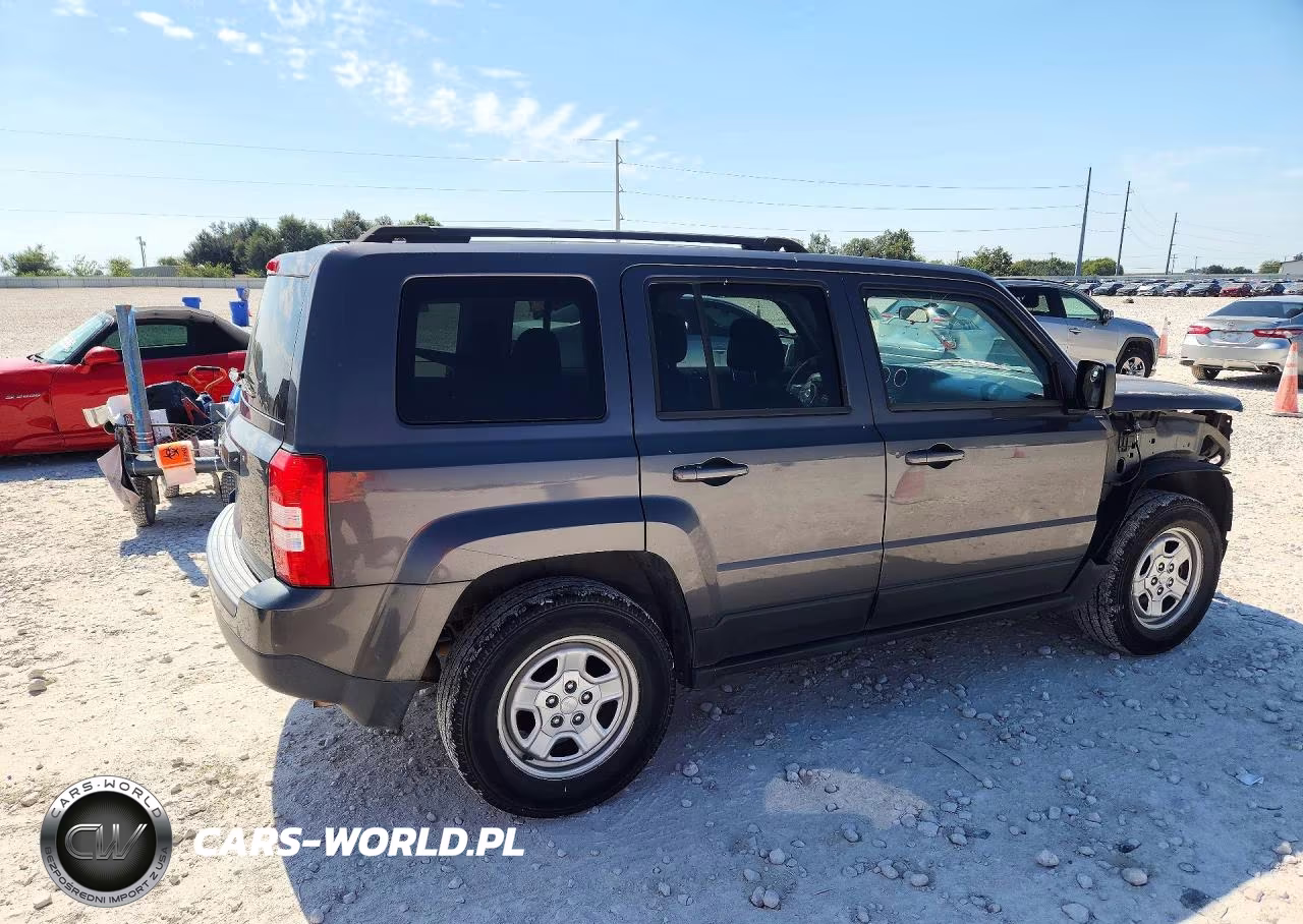 2015 Jeep Patriot Sport VIN:1C4NJRBB0FD269347 - 3