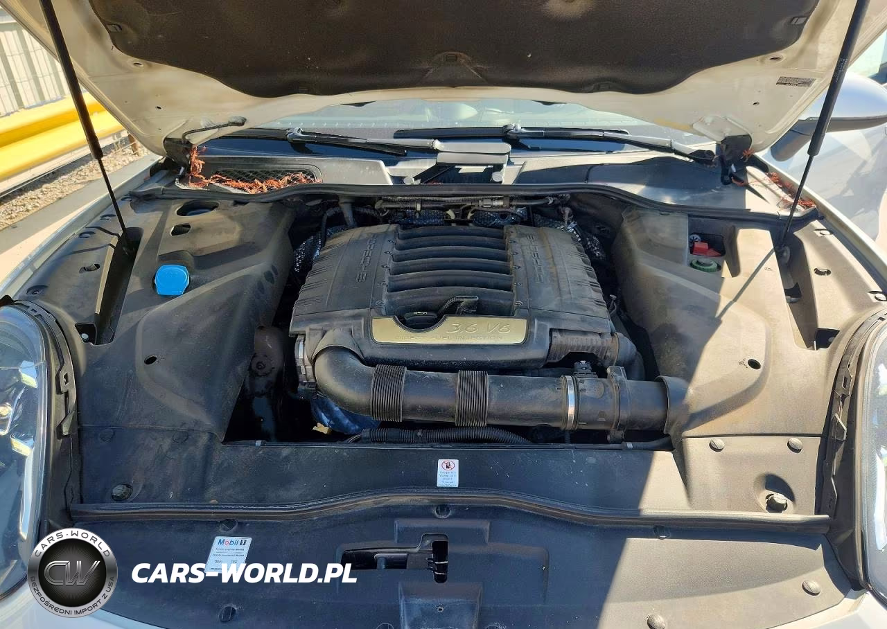2018 Porsche Cayenne VIN:WP1AA2A29JKA02475 - 12