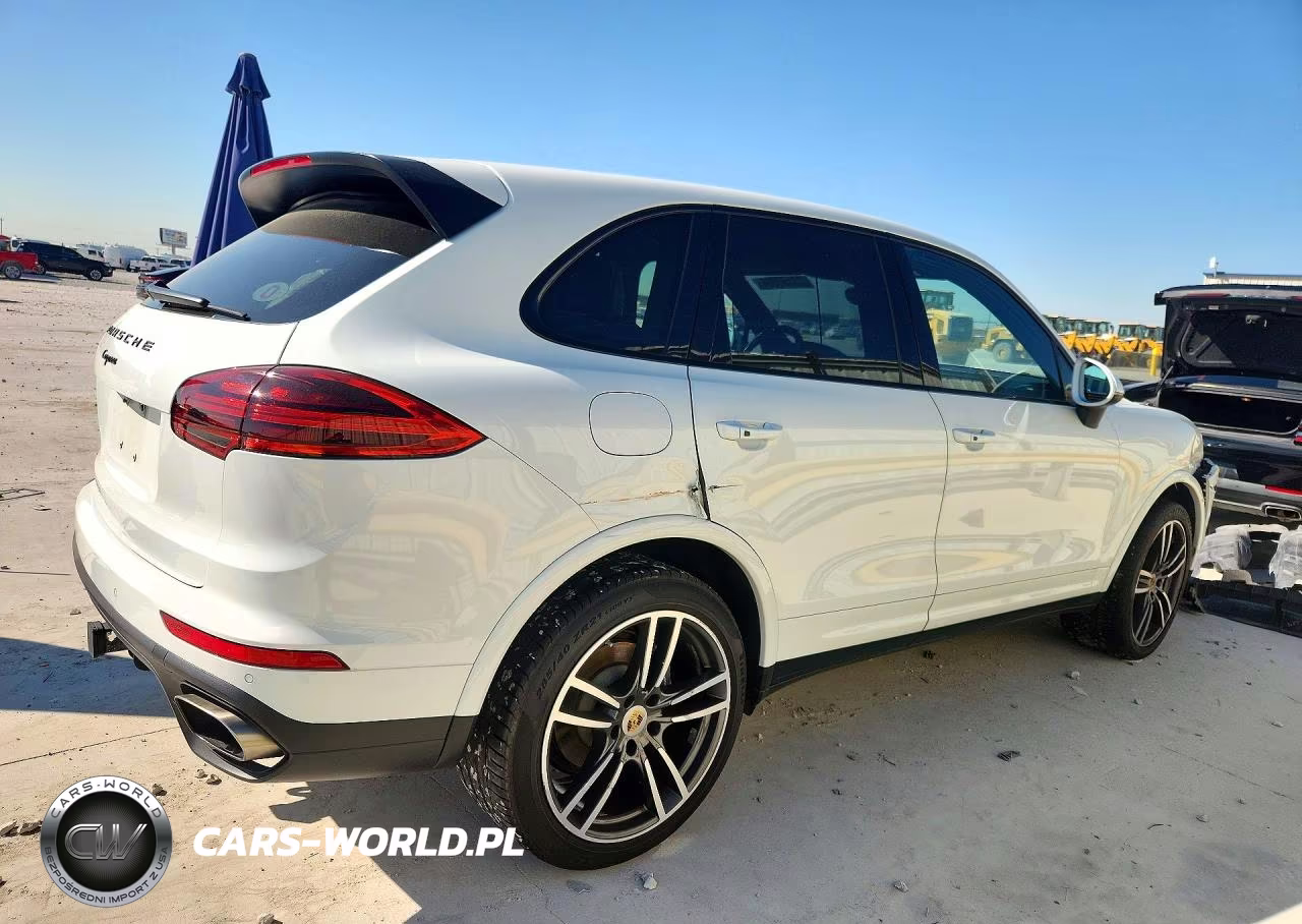 2018 Porsche Cayenne VIN:WP1AA2A29JKA02475 - 3