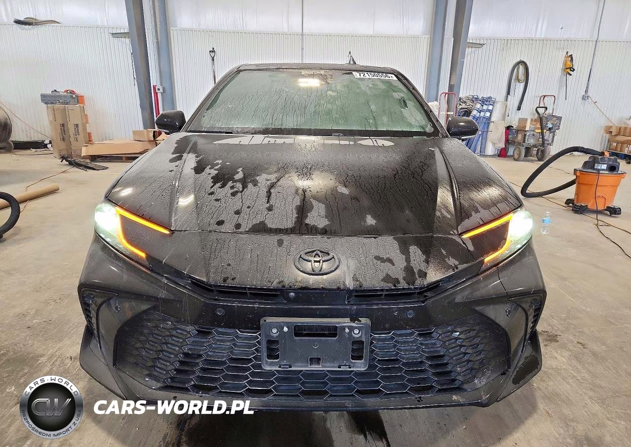 2025 Toyota Camry Xse VIN:4T1DAACKXSU563470 - 5