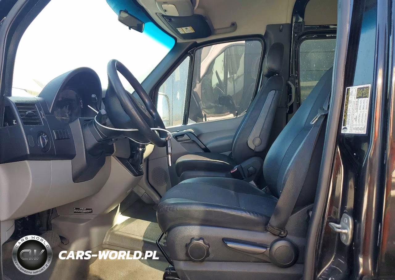 2014 Mercedes-Benz Sprinter 2500 VIN:WDZPE7DC3E5869117 - 7