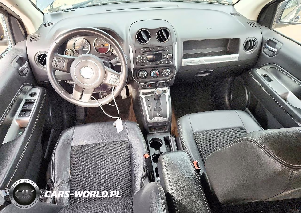 2014 Jeep Compass Latitude VIN:1C4NJDEB4ED699072 - 8