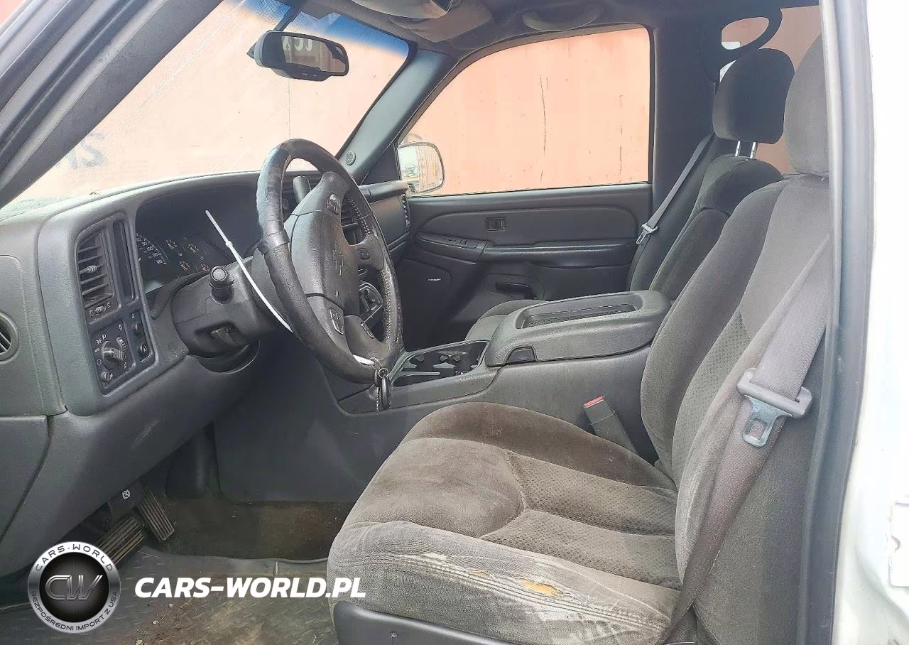 2005 Chevrolet Silverado C1500 VIN:2GCEC13T551145832 - 7