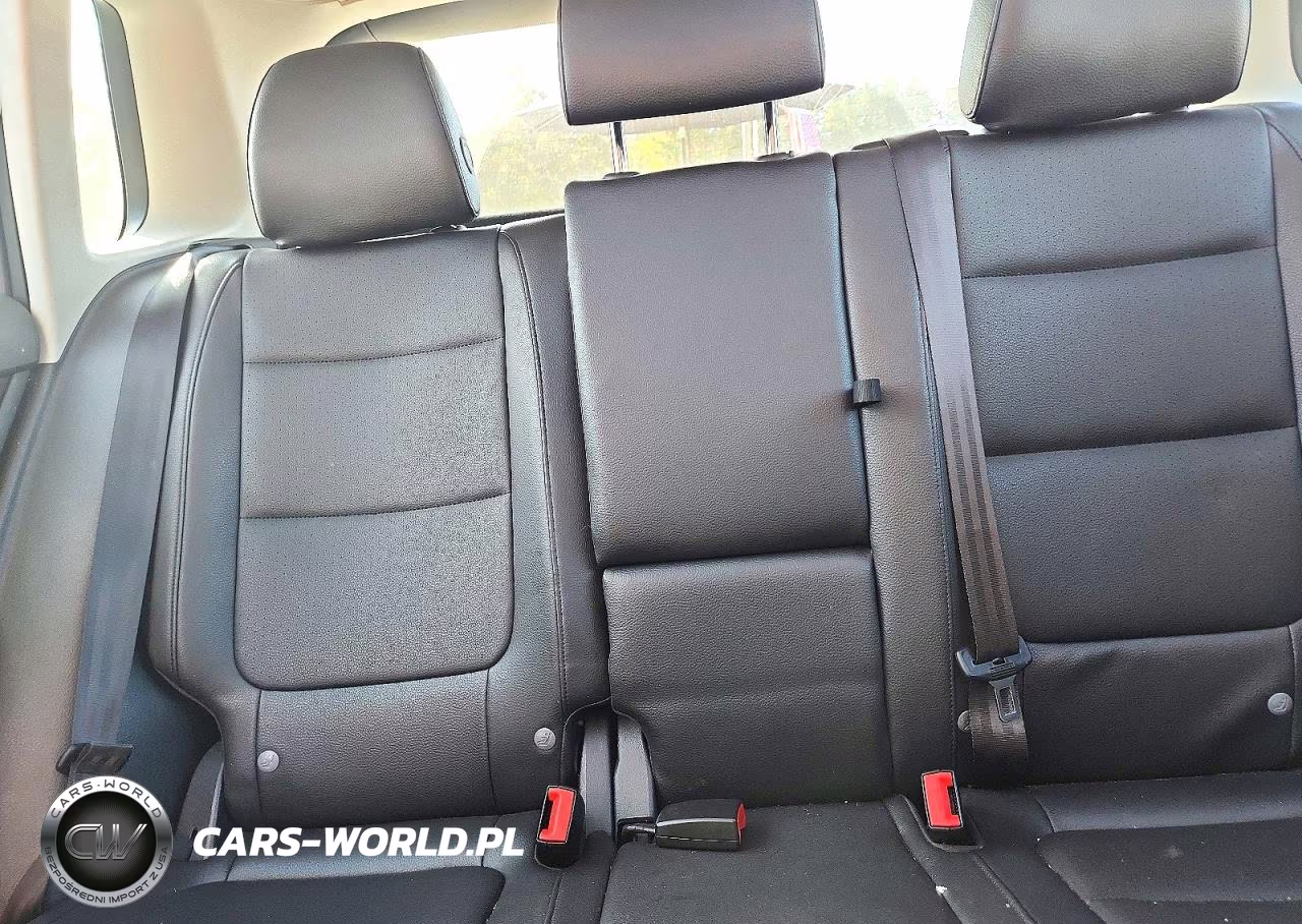 2012 Volkswagen Tiguan S VIN:WVGBV7AX7CW087486 - 10