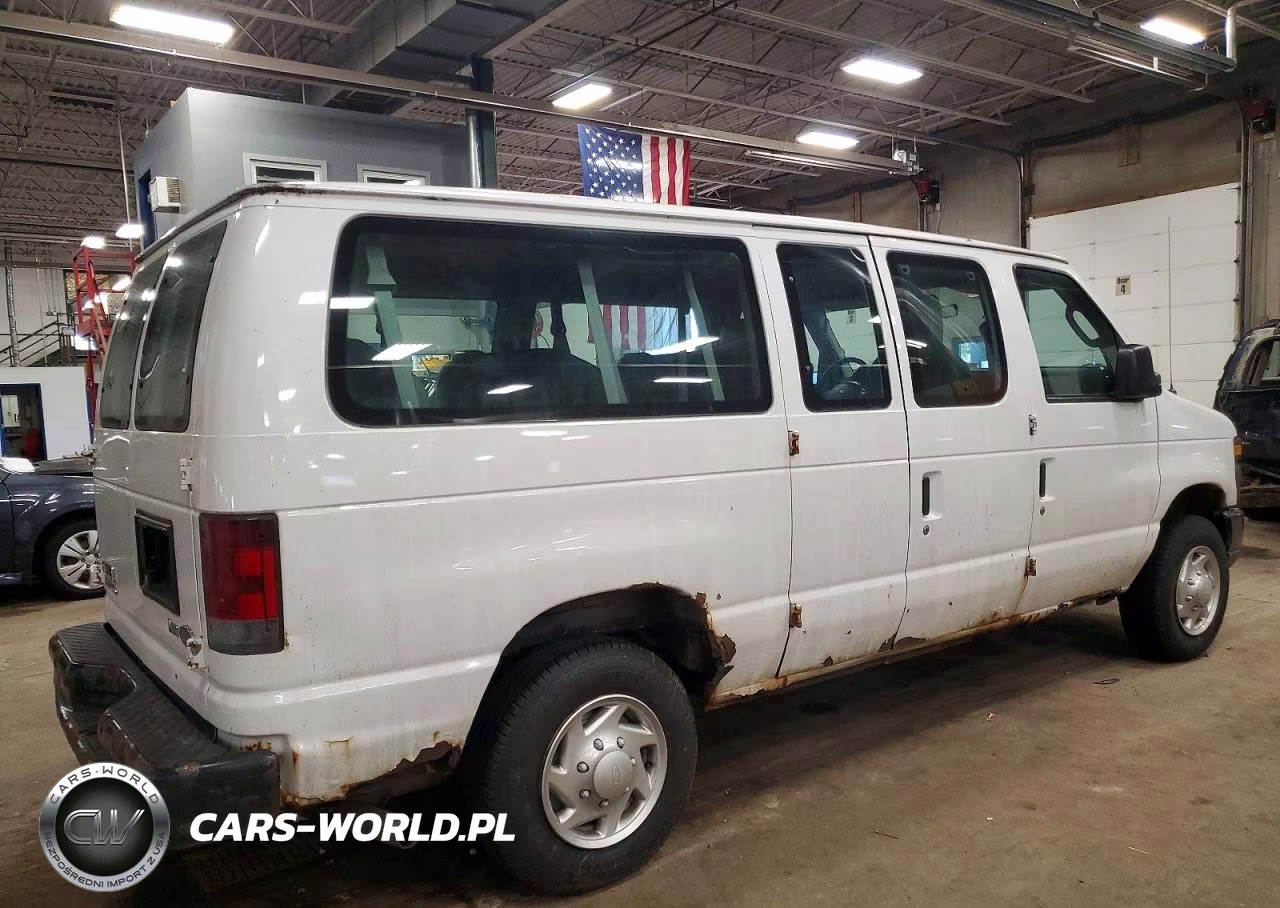 2010 Ford Econoline E350 Super Duty Wagon VIN:1FBNE3BL1ADA83338 - 3
