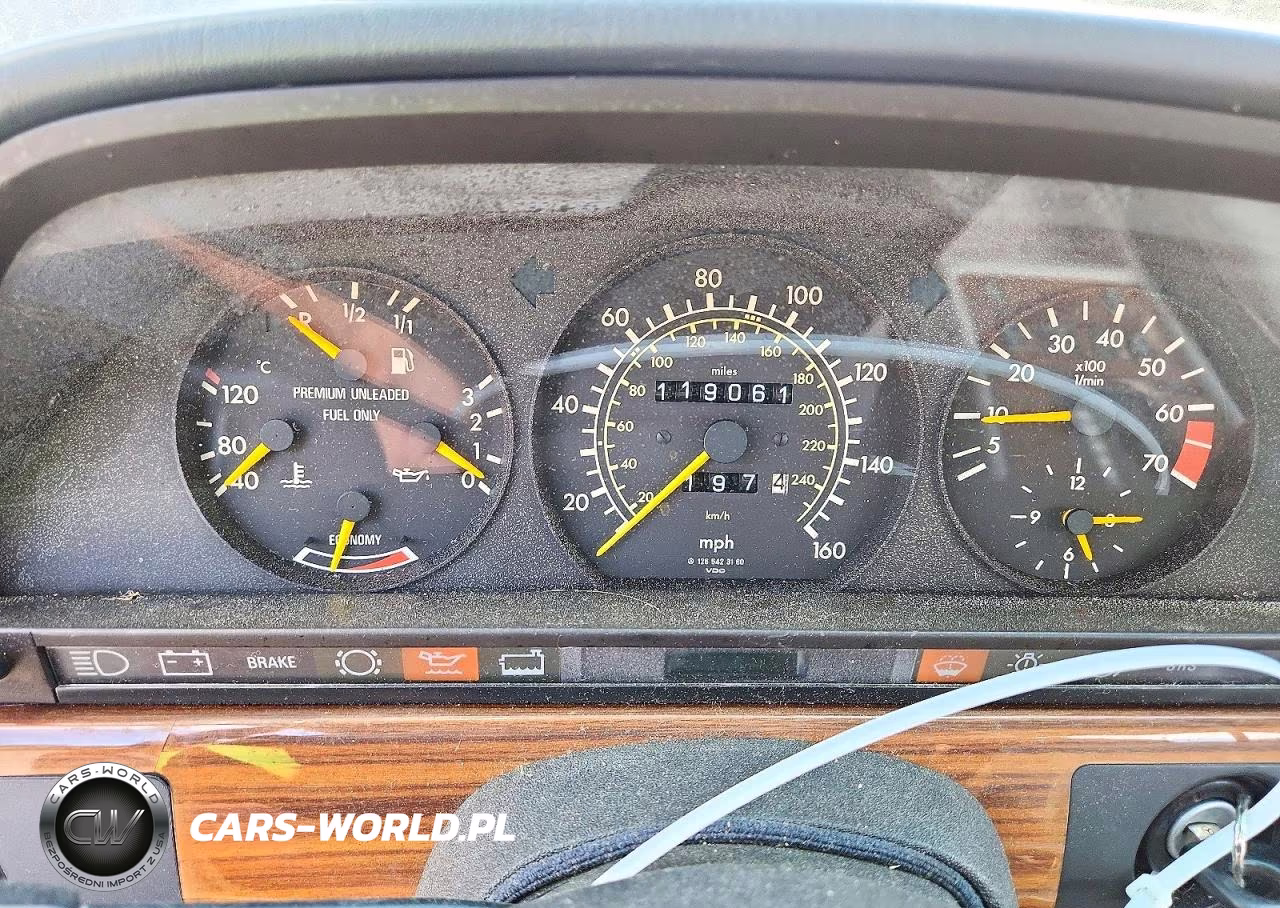 1988 Mercedes-Benz 300 Sel VIN:WDBCA25D6JA424472 - 9