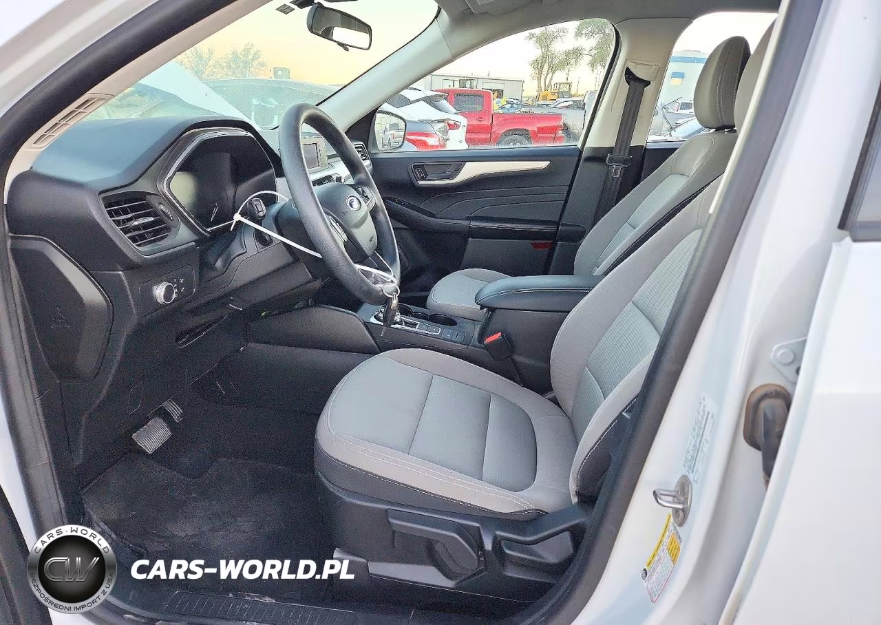 2021 Ford Escape S VIN:1FMCU0F66MUA19966 - 7