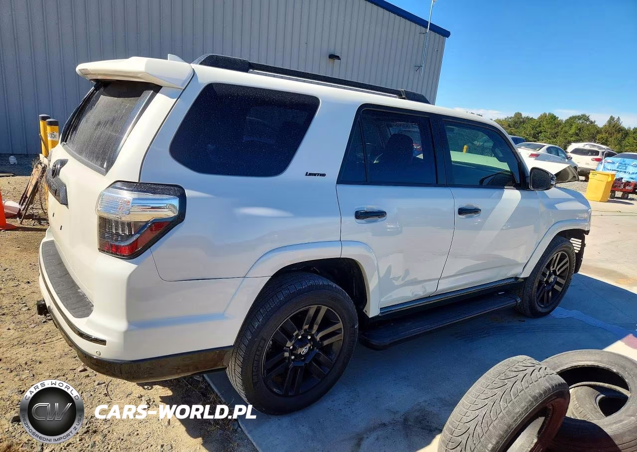 2019 Toyota 4Runner Limited Nightshade VIN:JTEBU5JR2K5688897 - 3