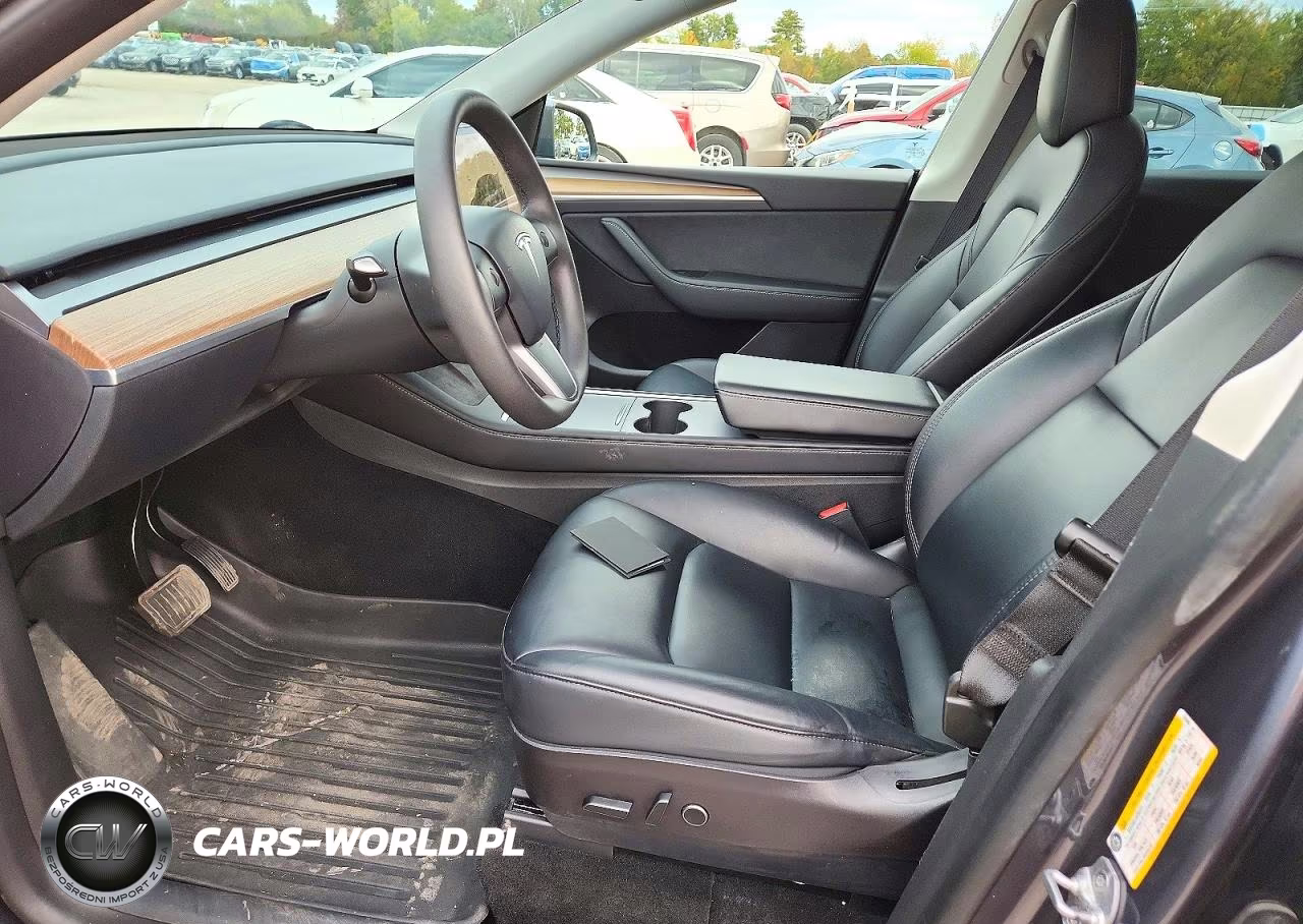 2022 Tesla Model Y VIN:7SAYGAEE3NF519466 - 7