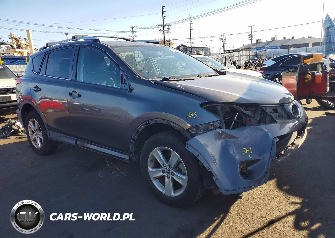 2015 Toyota Rav4 Xle VIN:2T3WFREV9FW176146 - 4