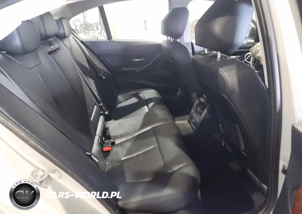 2015 BMW 328 Xi VIN:WBA3B3G57FNR85514 - 10