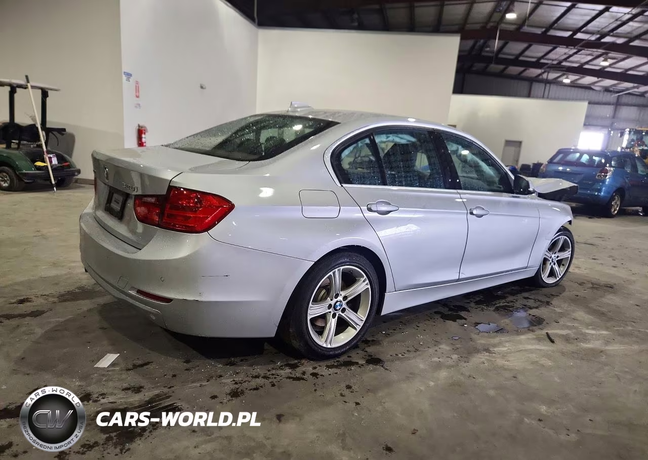 2015 BMW 328 Xi VIN:WBA3B3G57FNR85514 - 3