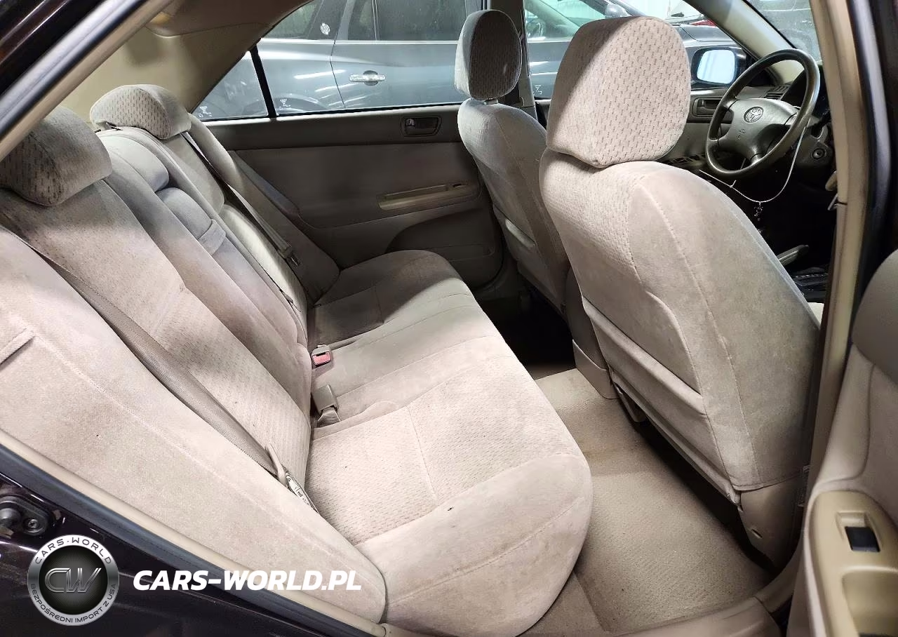 2002 Toyota Camry Le VIN:4T1BE32K42U544227 - 10