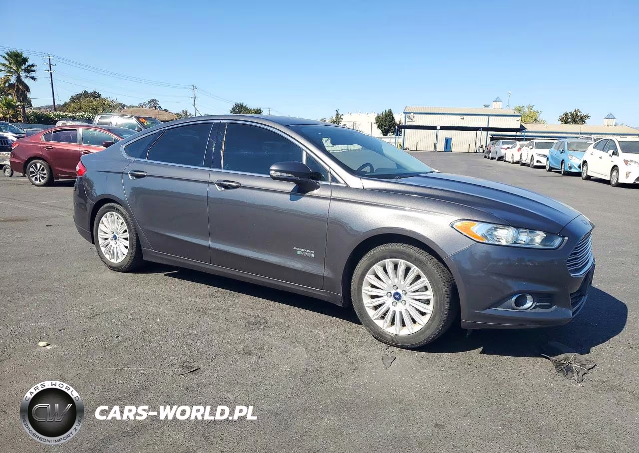 2016 Ford Fusion Se Phev VIN:3FA6P0PU6GR357150 - 4