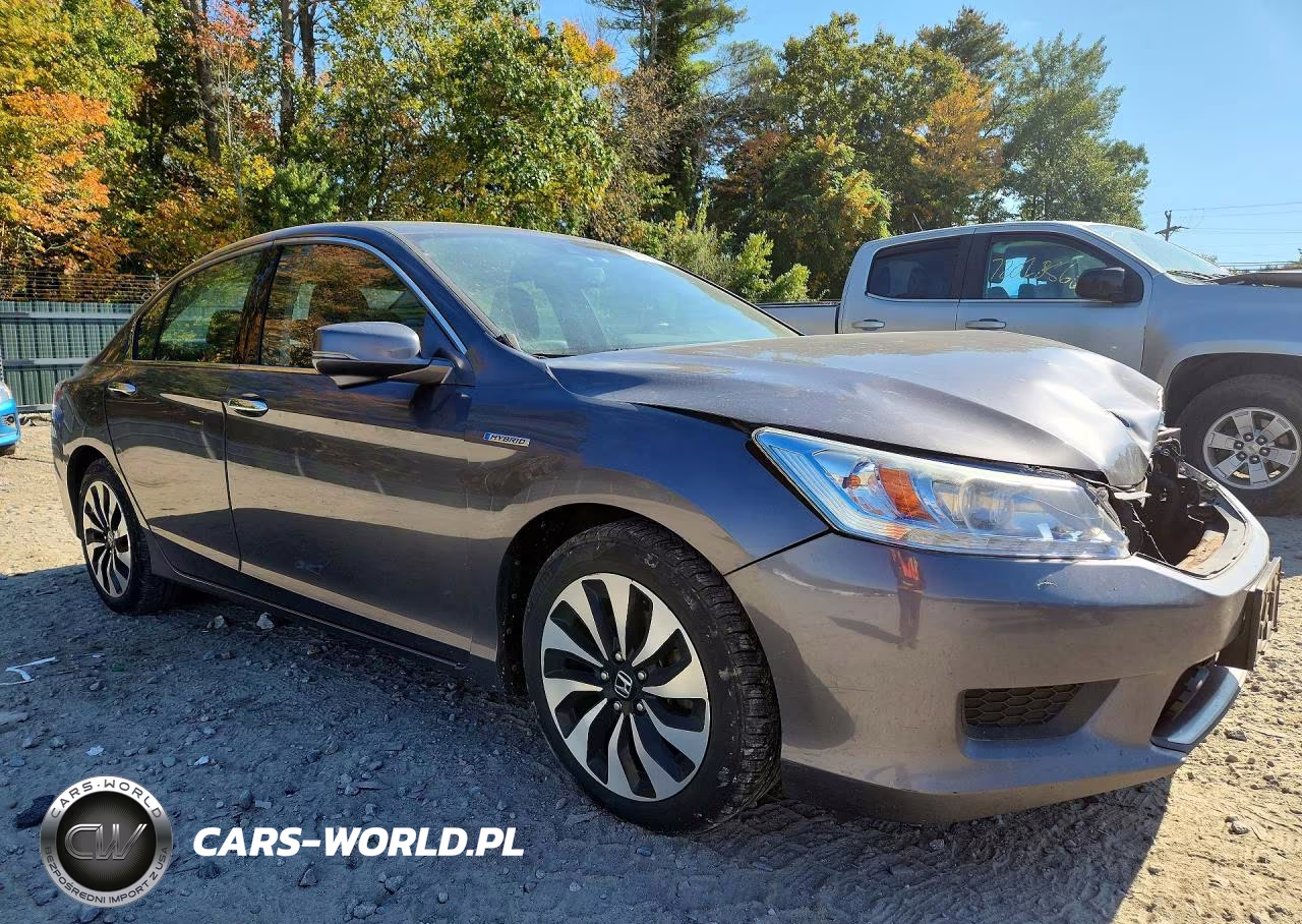 2014 Honda Accord Touring Hybrid VIN:1HGCR6F7XEA009107 - 4