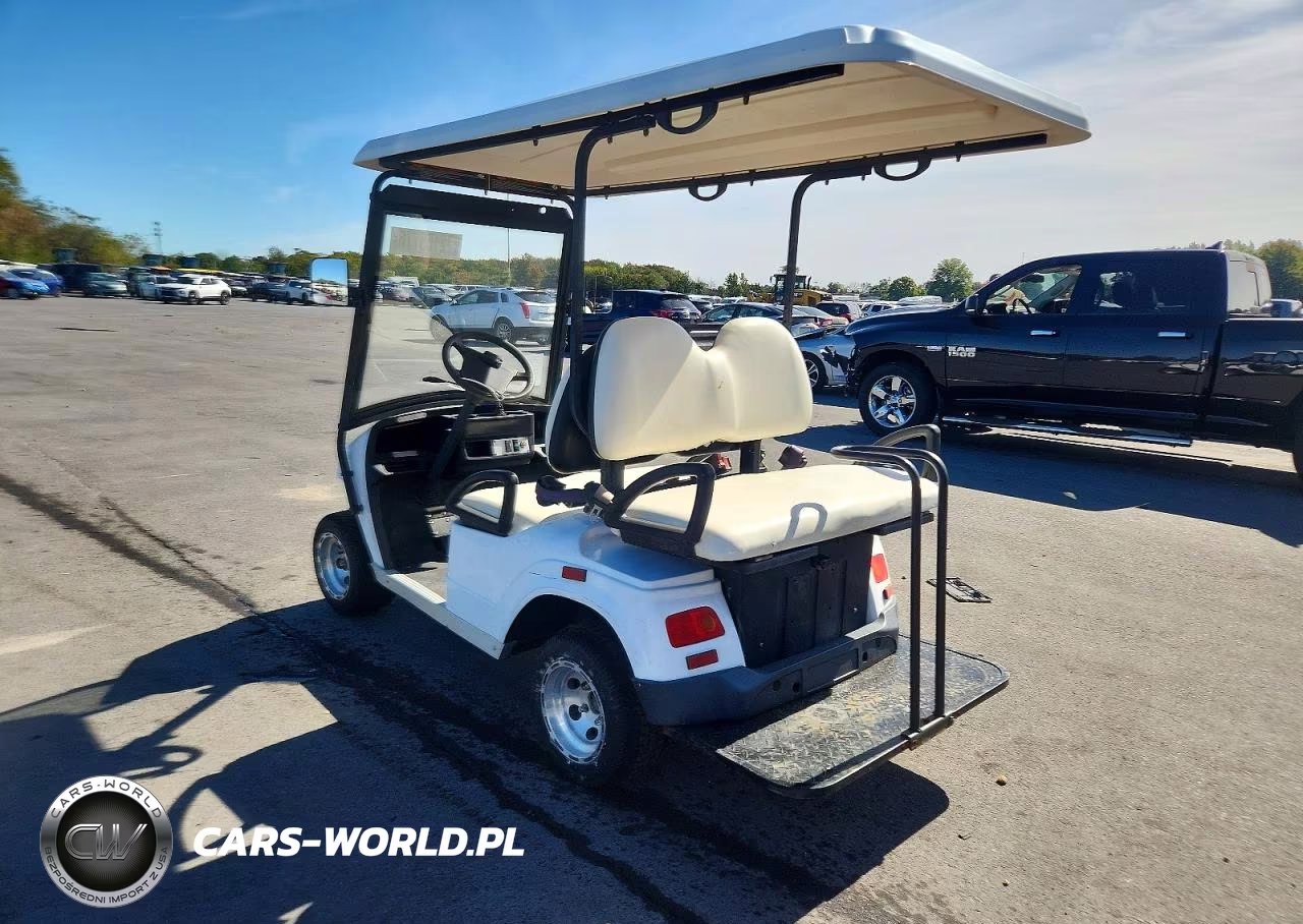 2010 Zone Golf Cart VIN:5F8SE24L8AZ004157 - 3