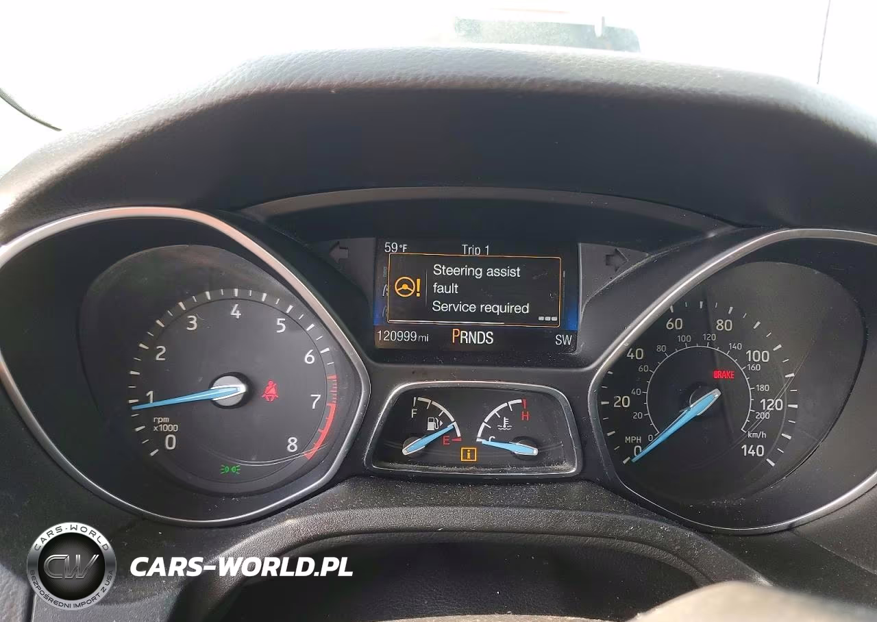 2015 Ford Focus Se VIN:1FADP3K24FL318472 - 9