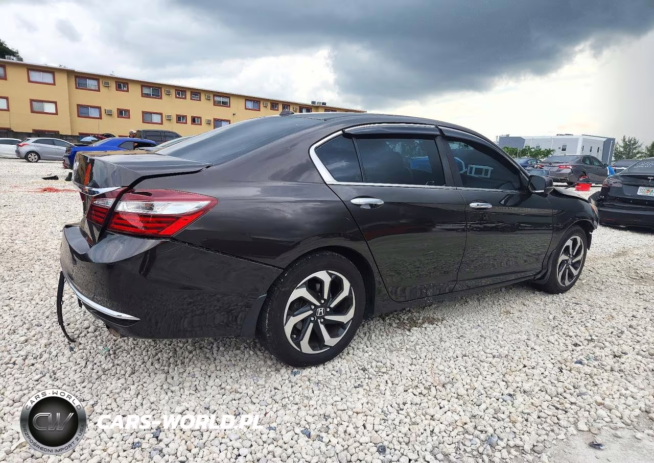 2017 Honda Accord Exl VIN:1HGCR2F80HA125101 - 3