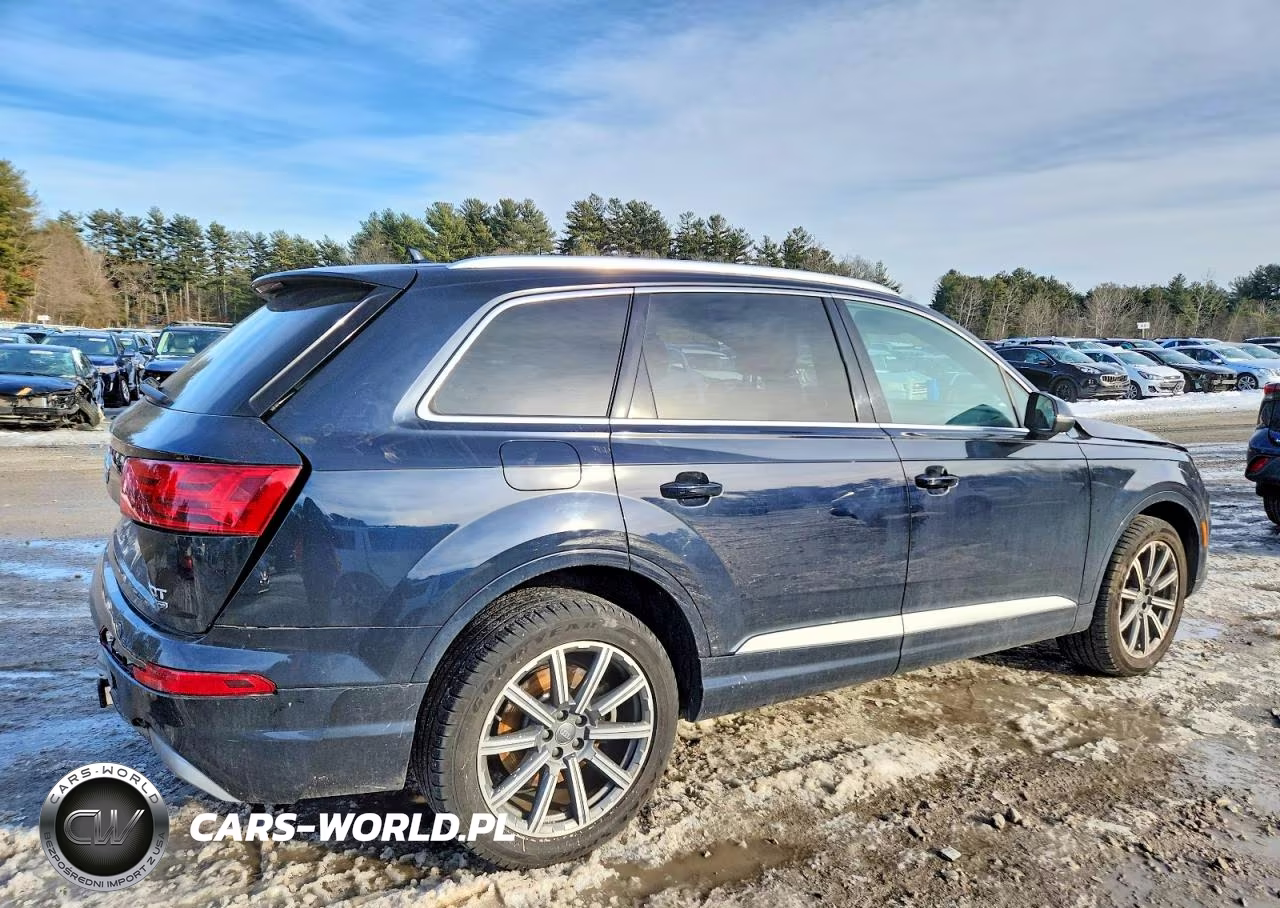 2017 Audi Q7 Premium Plus VIN:WA1LAAF74HD036082 - 3