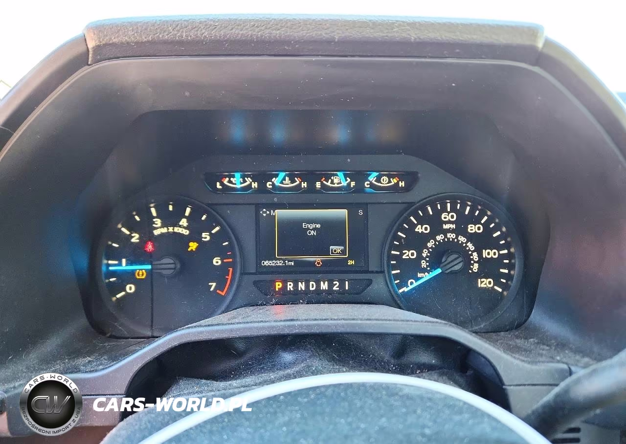 2016 Ford F150 VIN:1FTMF1EP0GKF16028 - 9