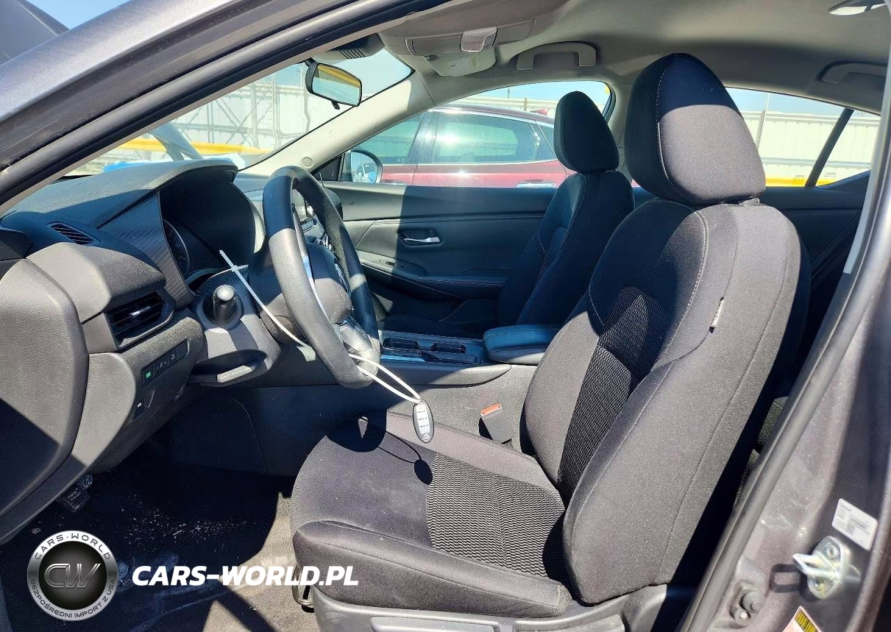 2023 Nissan Sentra S VIN:3N1AB8BV0PY306561 - 7