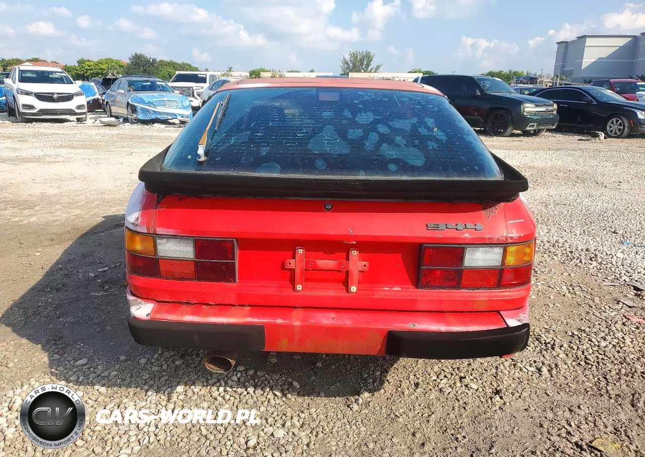 1987 Porsche 944 VIN:WP0AB0948HN472854 - 6