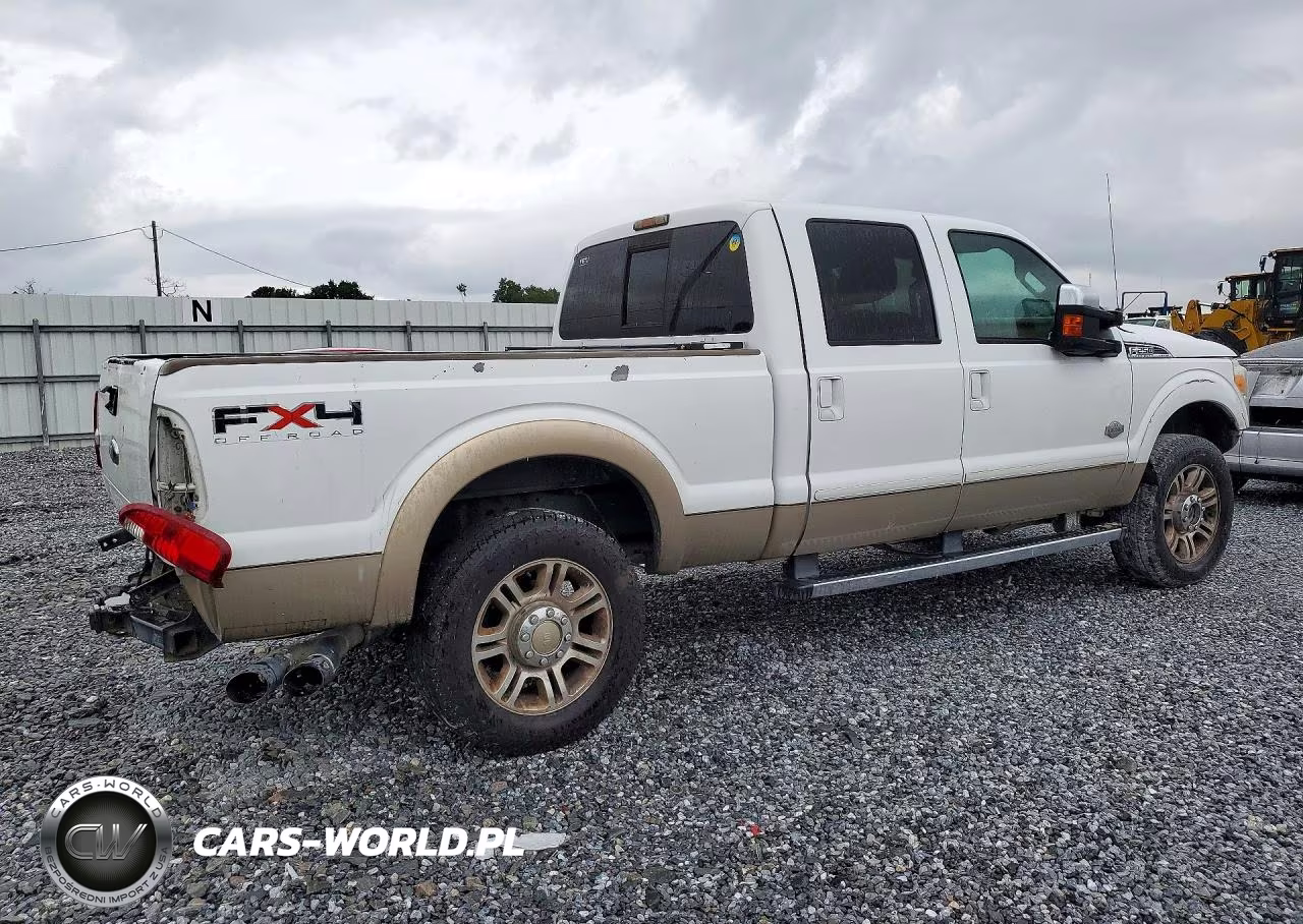 2011 Ford F250 Super Duty VIN:1FT7W2BT5BEA67635 - 3