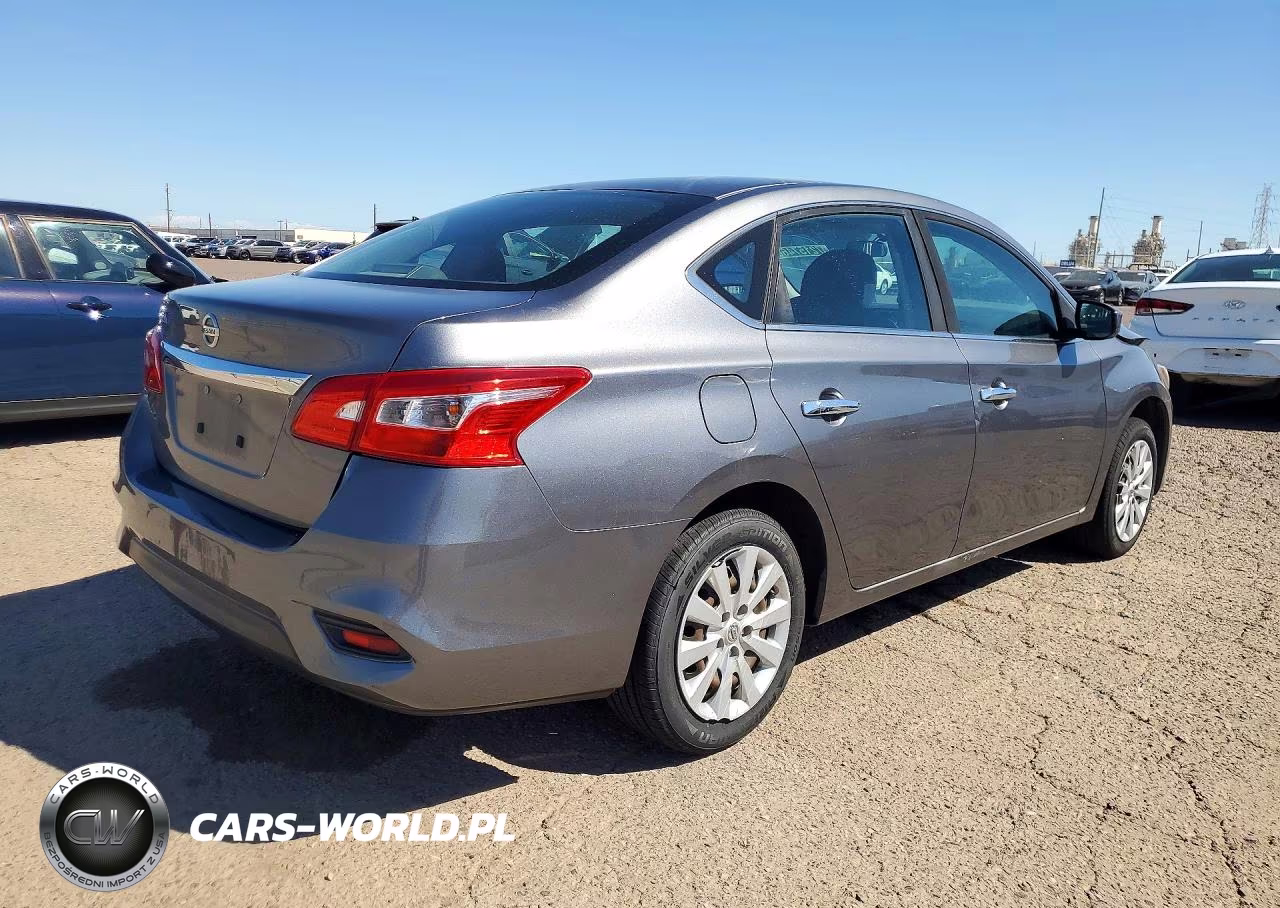 2018 Nissan Sentra S VIN:3N1AB7AP7JY271800 - 3
