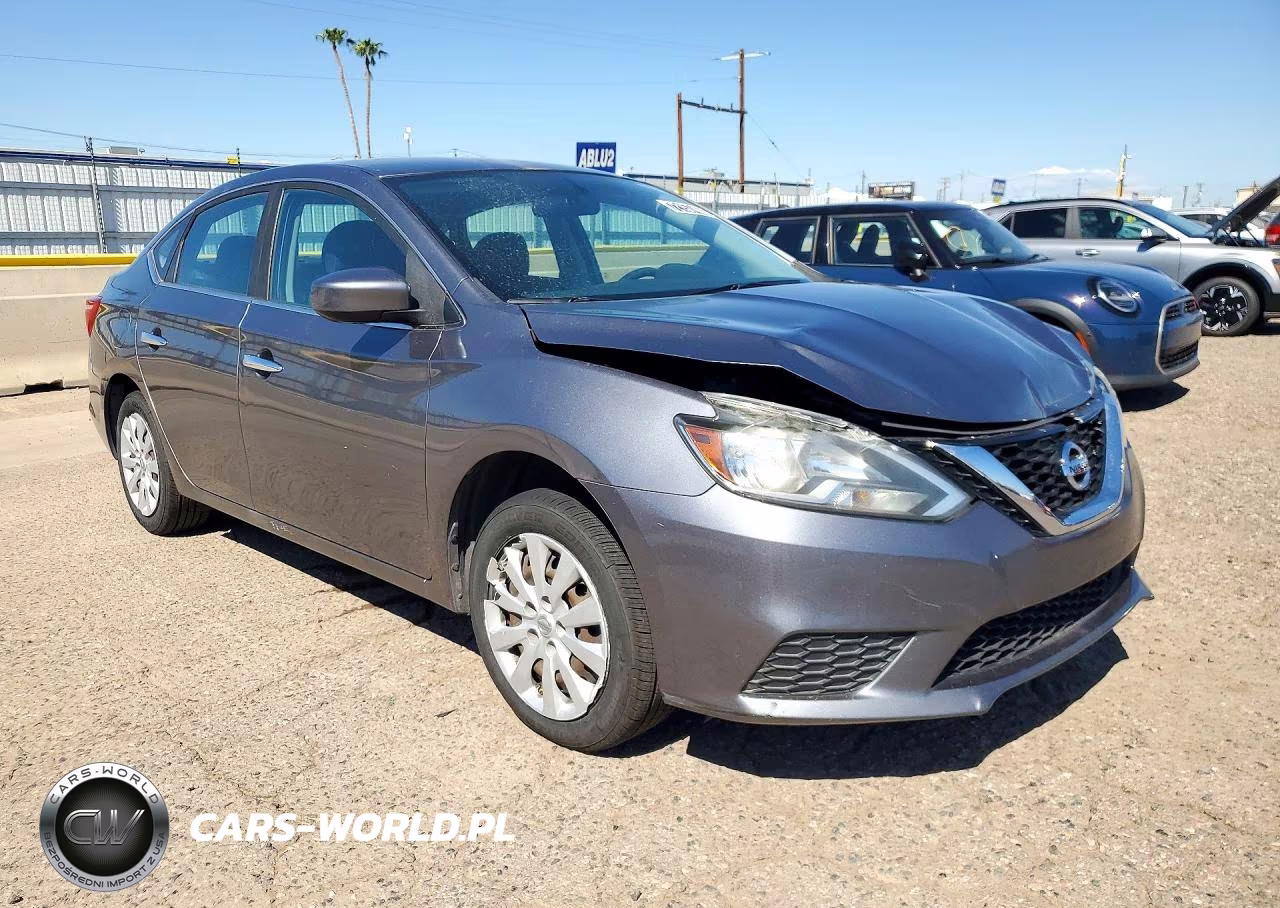 2018 Nissan Sentra S VIN:3N1AB7AP7JY271800 - 4