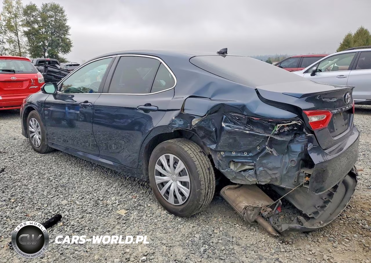2020 Toyota Camry Le VIN:4T1C31AK8LU537833 - 2