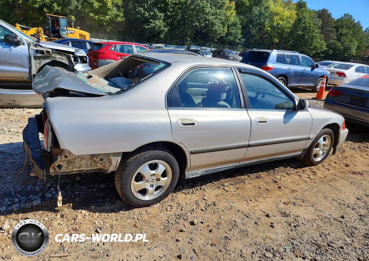 1996 Honda Accord Lx VIN:1HGCD5531TA075355 - 3