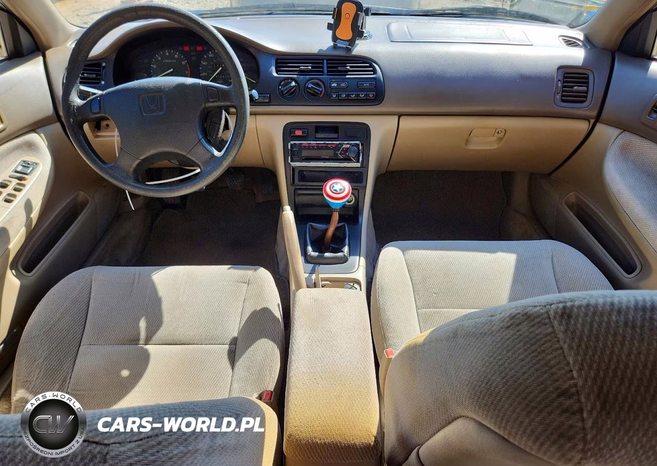 1996 Honda Accord Lx VIN:1HGCD5531TA075355 - 8