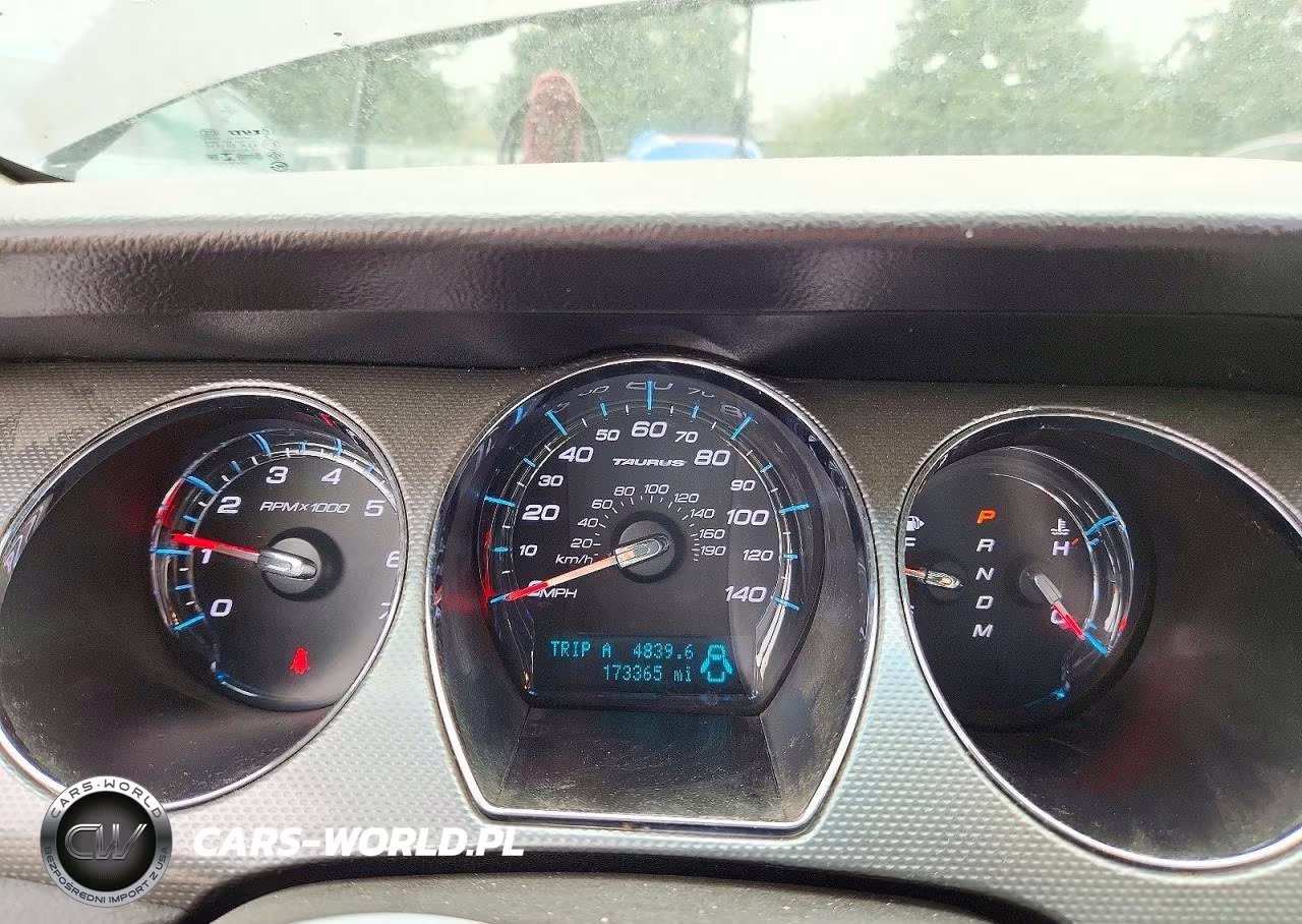 2011 Ford Taurus Sel VIN:1FAHP2EW0BG162024 - 9