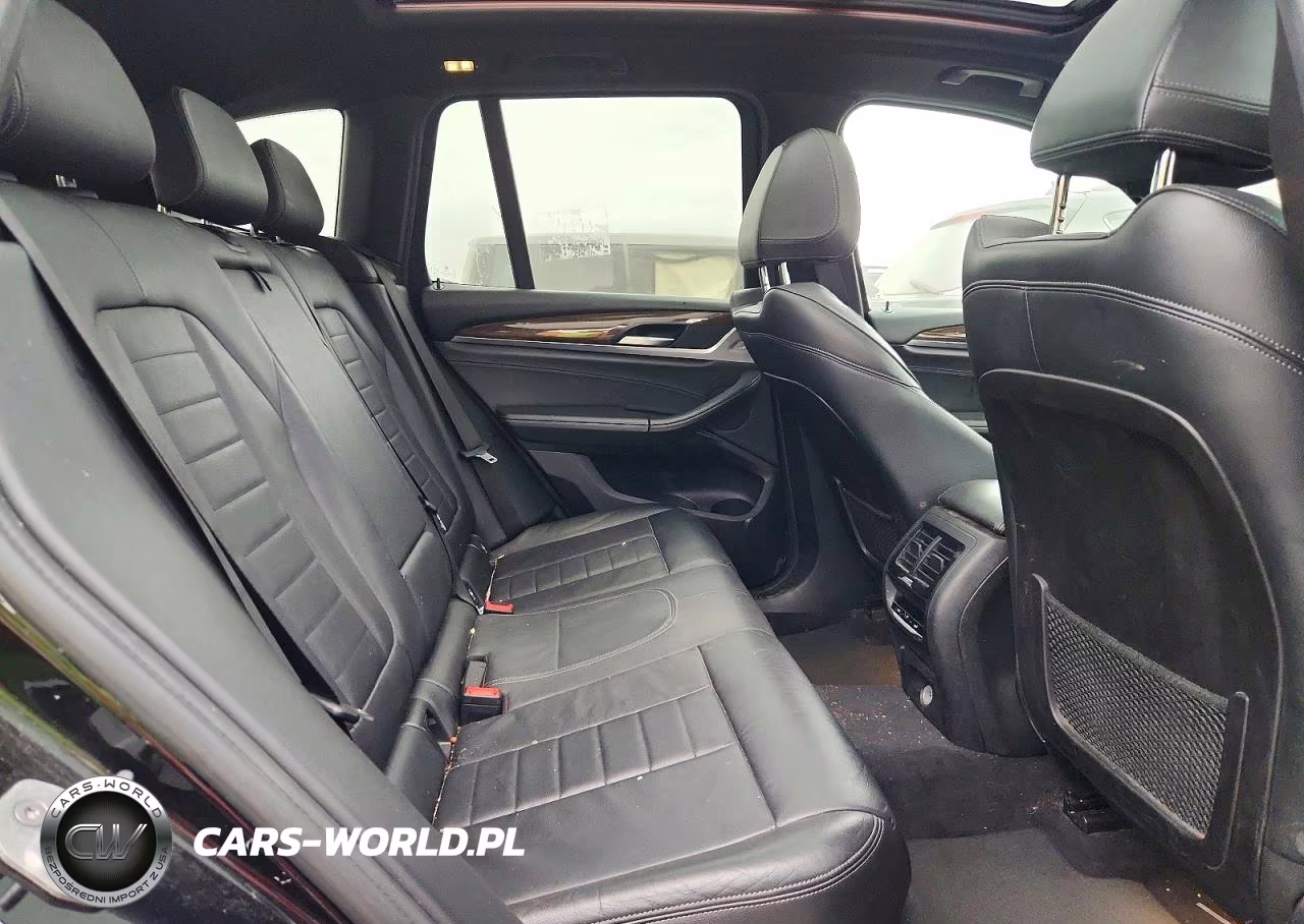 2019 BMW X3 xDrive30I VIN:5UXTR9C59KLR04590 - 10