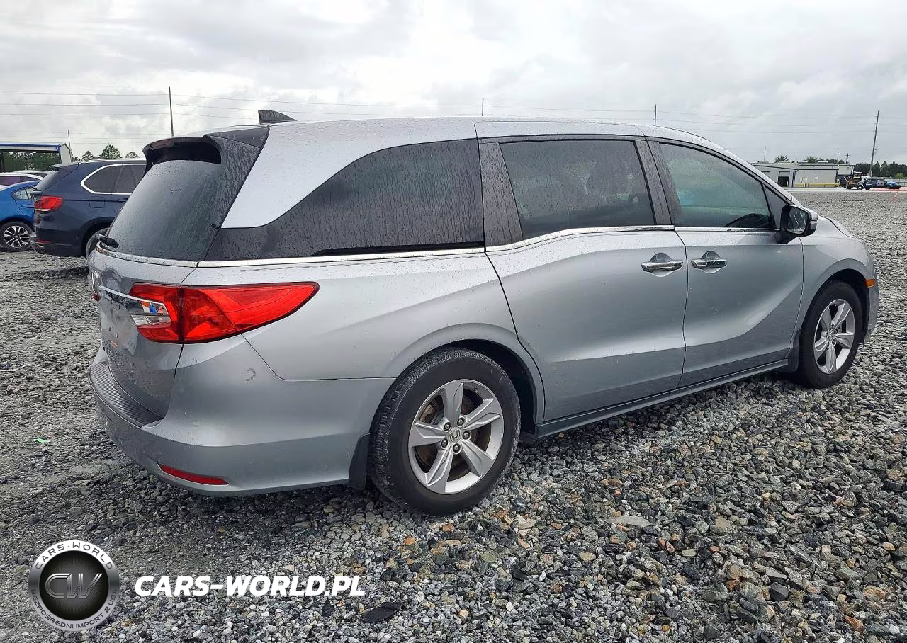 2018 Honda Odyssey Exl VIN:5FNRL6H78JB085868 - 3