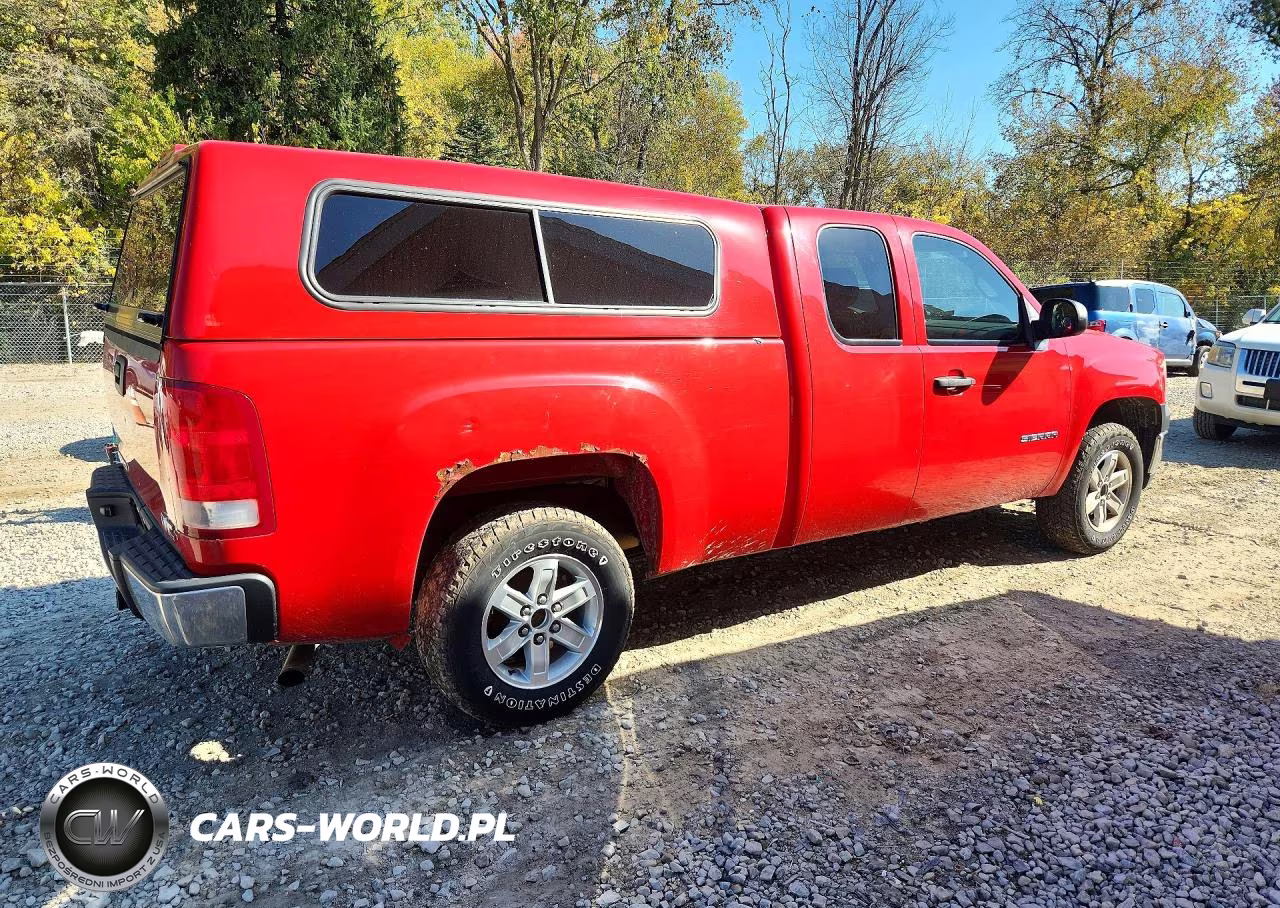 2011 GMC Sierra C1500 VIN:1GTR1TEX0BZ100884 - 3