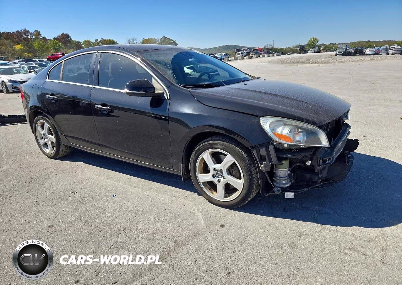 2012 Volvo S60 T5 VIN:YV1622FS6C2123412 - 4