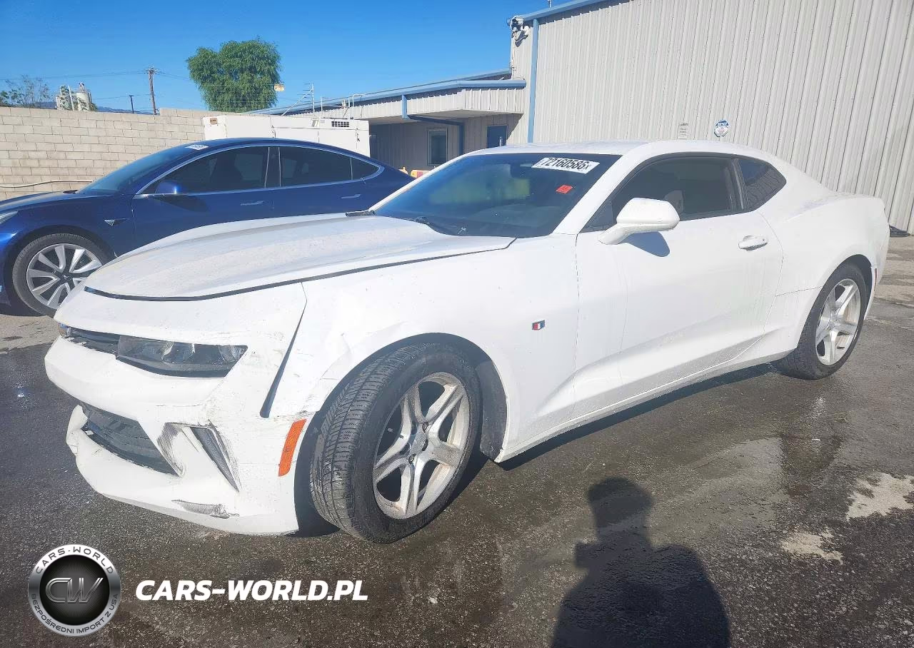 2018 Chevrolet Camaro Lt VIN:1G1FB1RX5J0174604 - 1